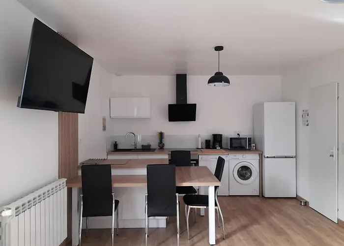 Appartement T2, Avec Terrasse.