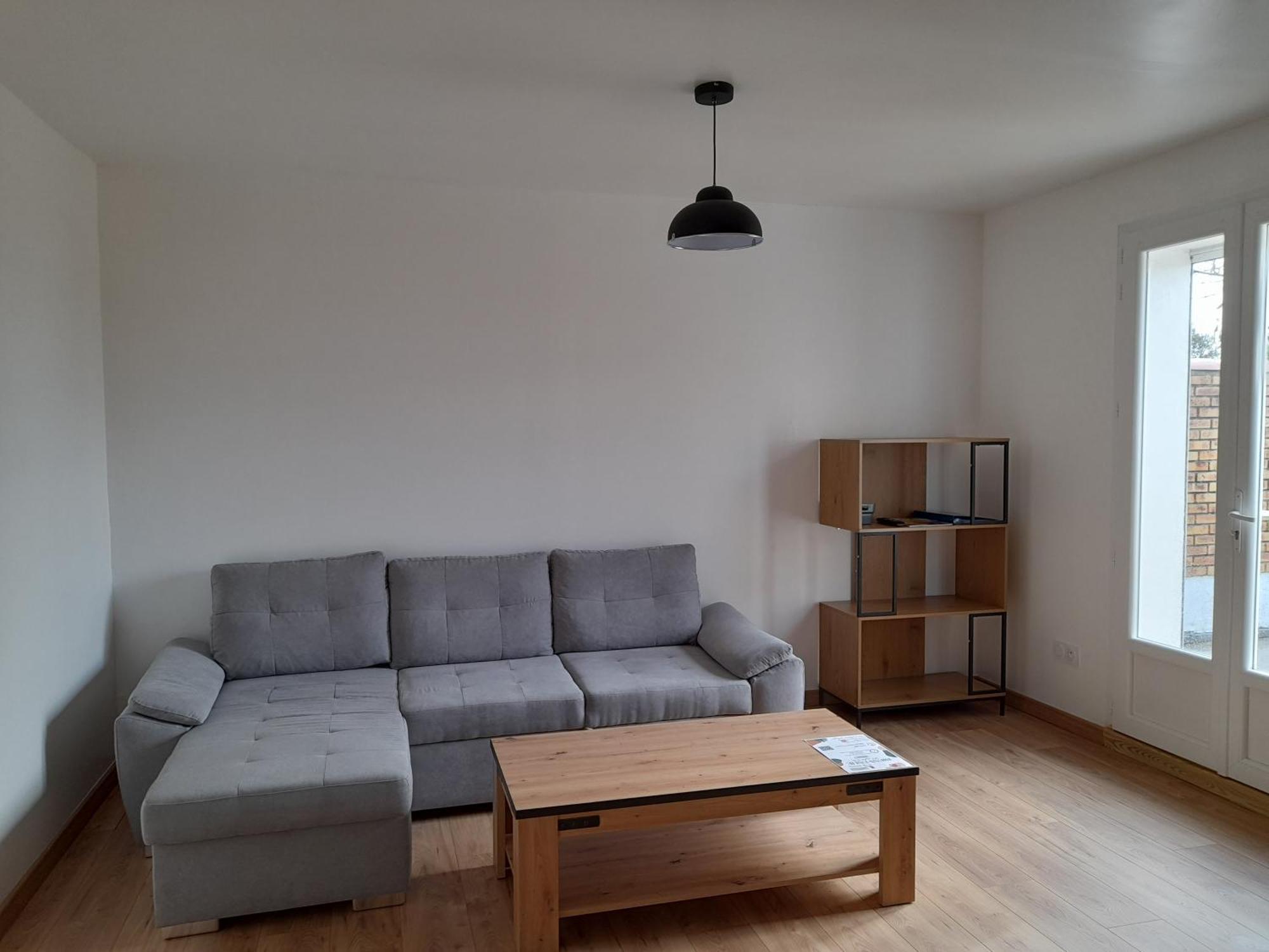 Apartment T2, Avec Terrasse.